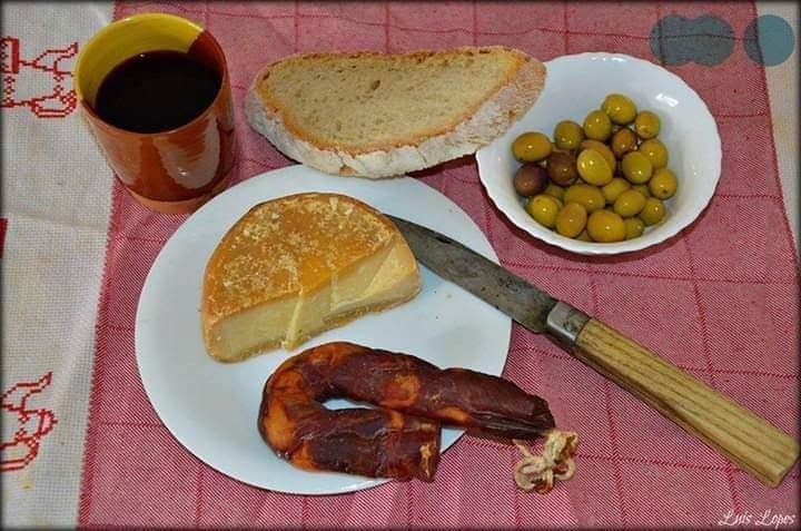 Merenda Alentejana. O sabor puro da terra.