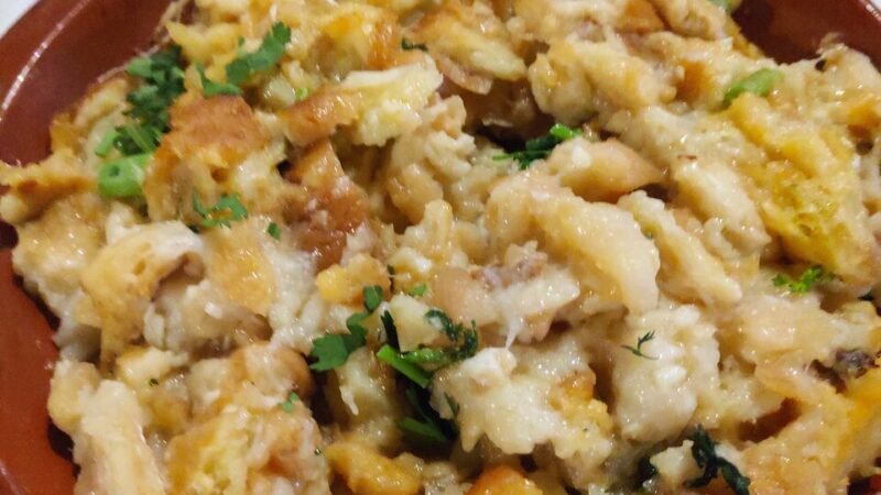 Migas Gatas de Bacalhau à Alentejana