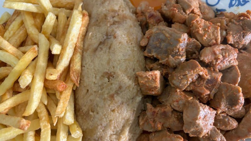 Migas com Carne de Alguidar – Um Clássico Alentejano