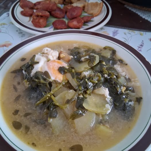 Sopas de Beldroegas Alentejanas