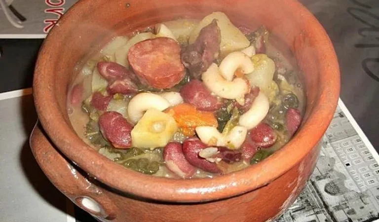 Sopa de Feijão