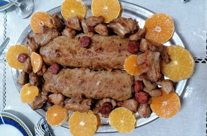 Migas Alentejanas com Rojões, Entrecosto e Linguiça