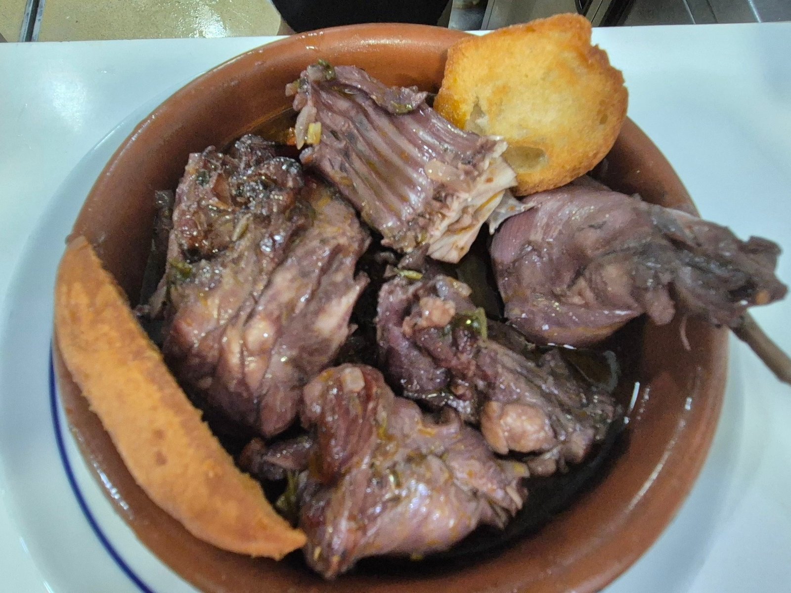 Receita Tradicional de Coelho à Caçador