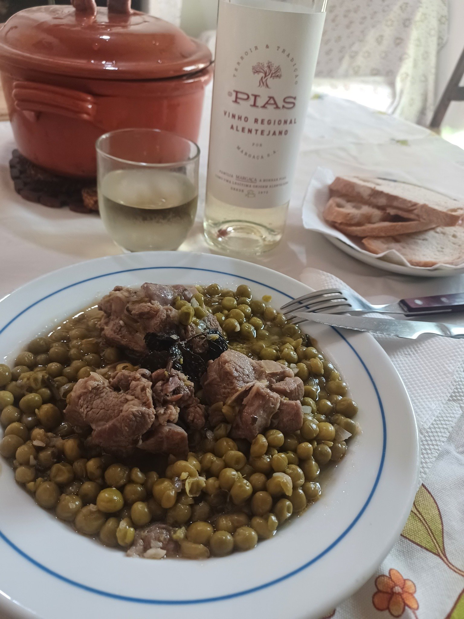 Griséus com Carne Guisada à Alentejana