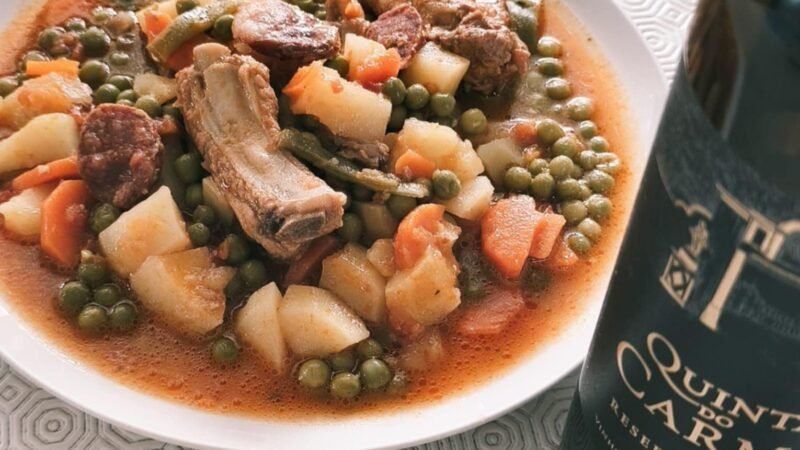 JARDINEIRA COM ENTRECOSTO