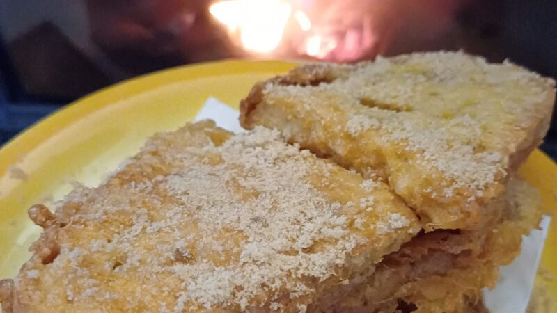 Fatias Paridas com Açúcar Amarelo